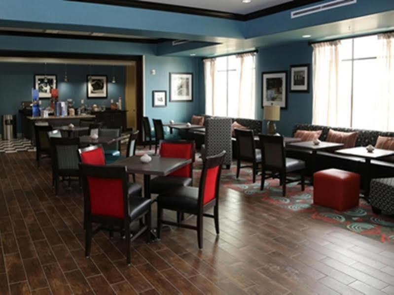 Quality Inn & Suites Pearsall Экстерьер фото